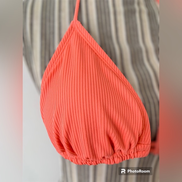 Floral bikini - Picture 3 of 6